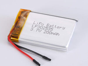 प्रिज्माटिक लिथियम पॉलिमर बैटरी 3.7V 200MAH 4.2V चार्ज वोल्टेज के साथ