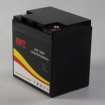 पर्यावरण सुरक्षा और लंबे जीवन के लिए प्रिज्माटिक डिजाइन के साथ 24V 18Ah पोर्टेबल लिथियम आयरन फॉस्फेट बैटरी