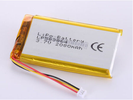 OEM स्वीकार्य LP583864 3.7V 2080MAH ली आयन बैटरी निर्माता 1 वर्ष के शेल्फ जीवन और उच्च क्षमता वाले लीपो पैक के साथ