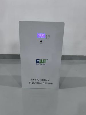 ली-आयन बैटरी निर्माता उन्नत EWT 51.2V 100Ah LiFePO4 बैटरी पूरे घर ऊर्जा भंडारण और ग्रिड-टाई सिस्टम के लिए